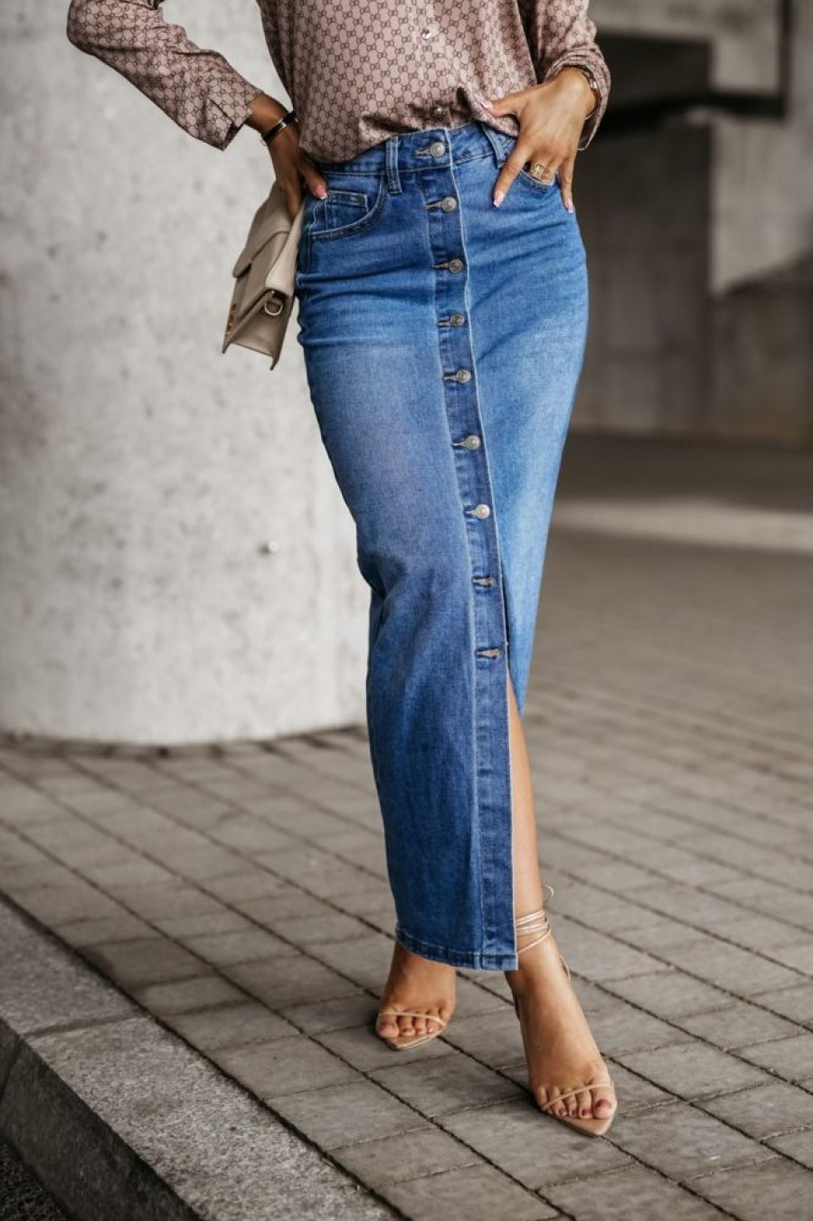 Odziez CandyTM | Spodnica Maxi Denimowa Zdobiona Guzikami Niebieski Jeans