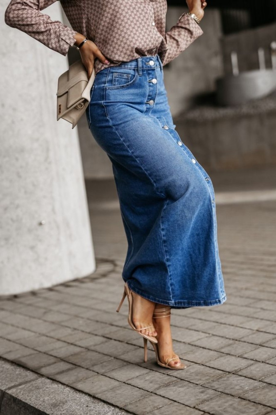 Odziez CandyTM | Spodnica Maxi Denimowa Zdobiona Guzikami Niebieski Jeans