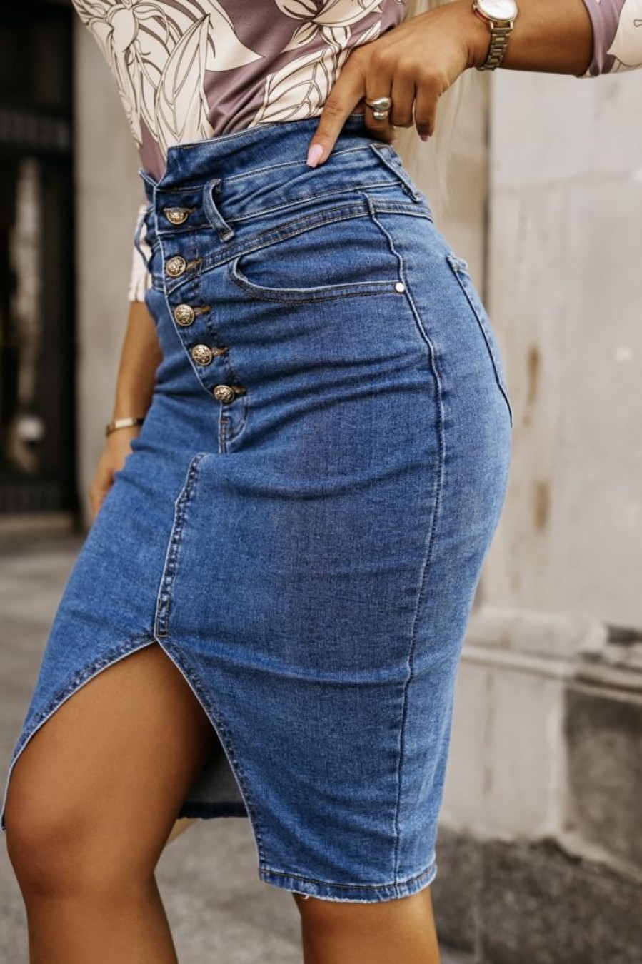 Odziez CandyTM | Spodnica Jeansowa Midi Z Rozcieciem Z Przodu Niebieski Jeans